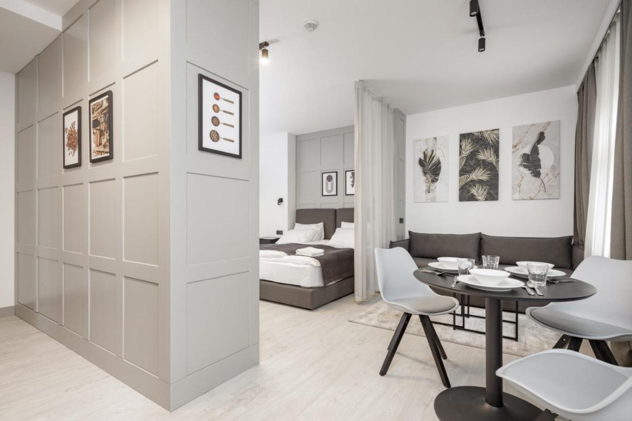 Apartamenty L11, Limanowskiego พอซนาน ภายนอก รูปภาพ