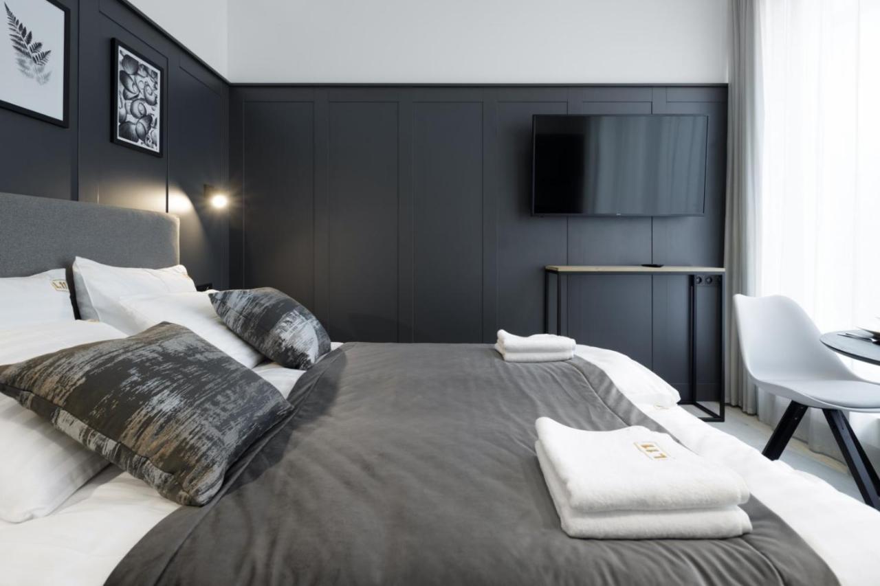 Apartamenty L11, Limanowskiego พอซนาน ภายนอก รูปภาพ
